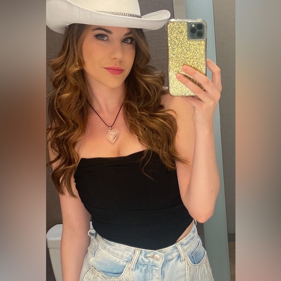 Black Ruched Strapless Top - Picture 1 of 3